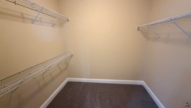 Building Photo - 104 Washington Place Drive