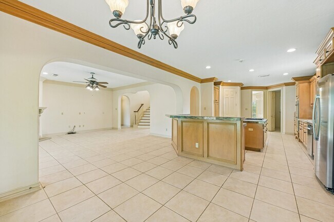 Building Photo - 1611 Copperas Cove