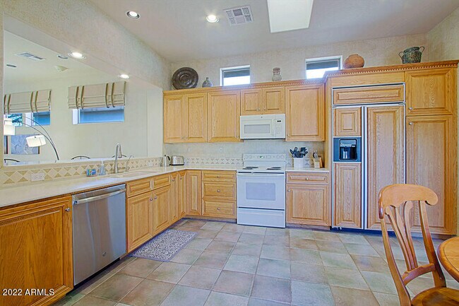 Building Photo - 30946 N 74th Way