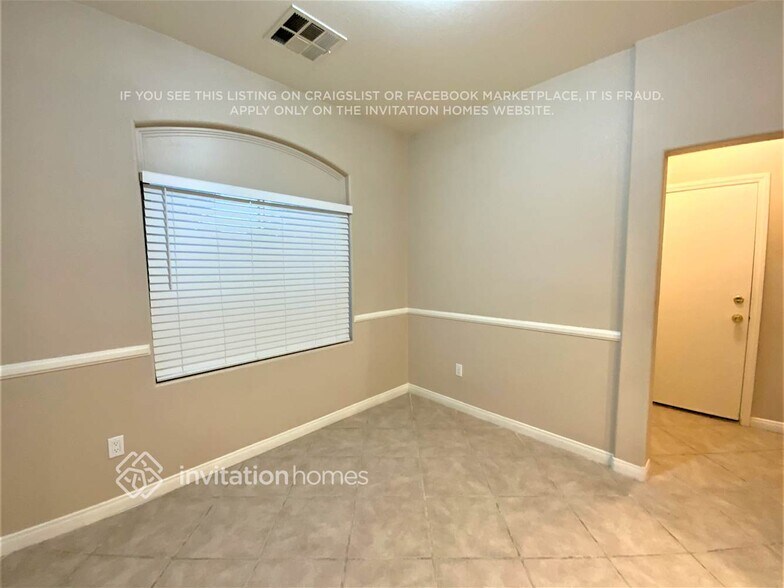 Building Photo - 7322 Emerald Brook St