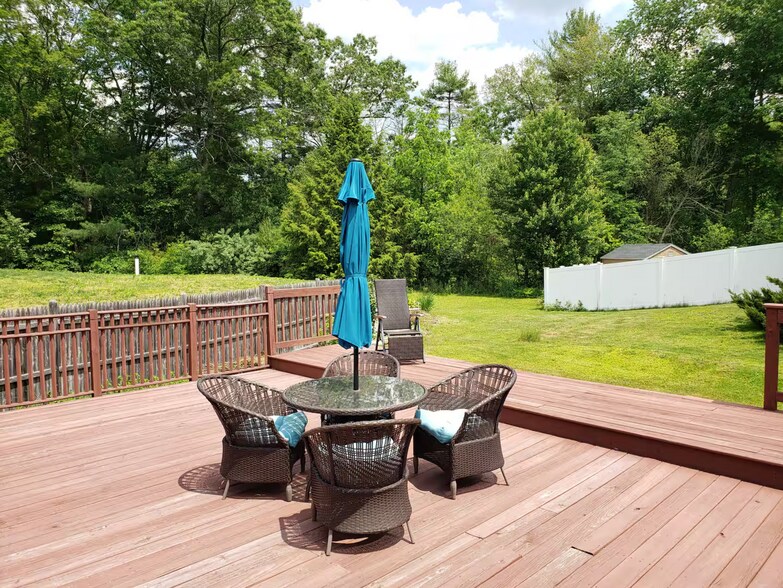 Patio - 16 Federal St