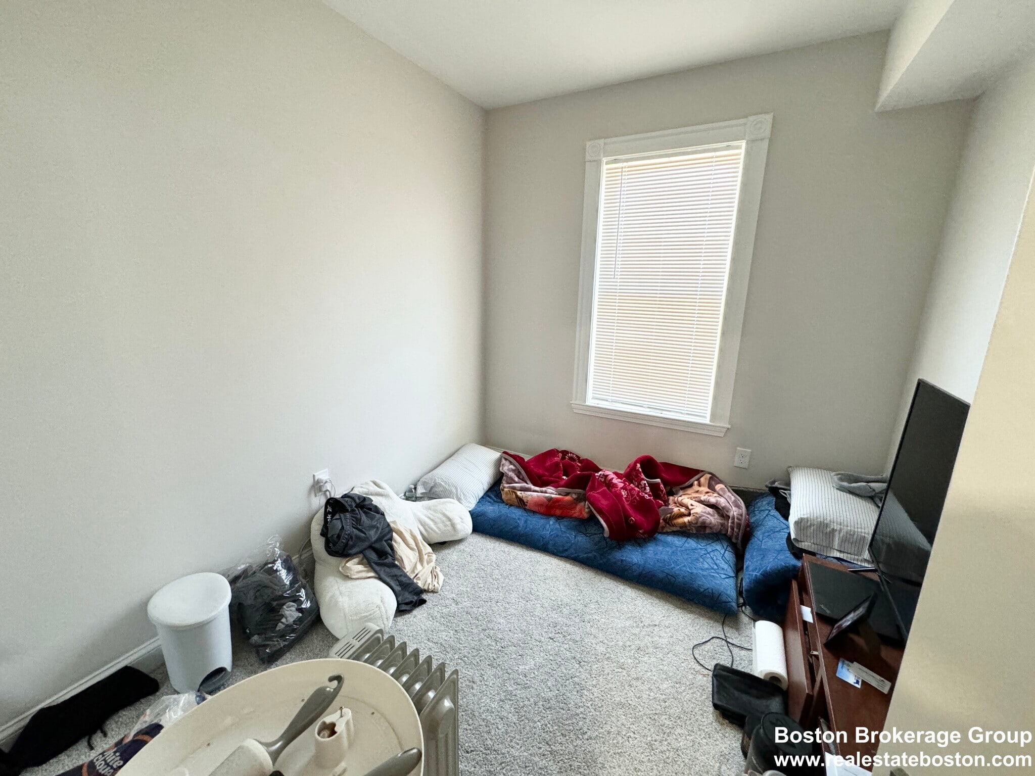 Building Photo - 30 Rawson St