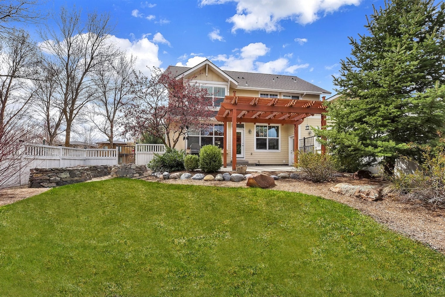 Building Photo - 5722 W Hidden Springs Dr
