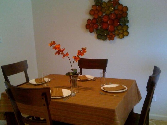 Interior 2 - The Ivy