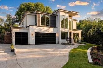 Building Photo - 6984 Santa Barbara Dr