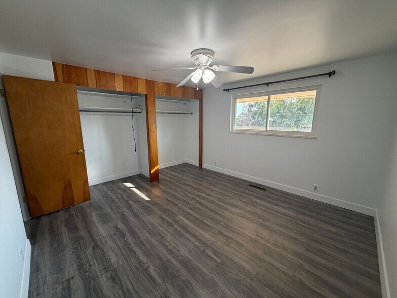 Building Photo - 1134 Cherry Ln