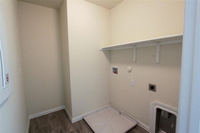 Building Photo - 17004 Alturas Ave