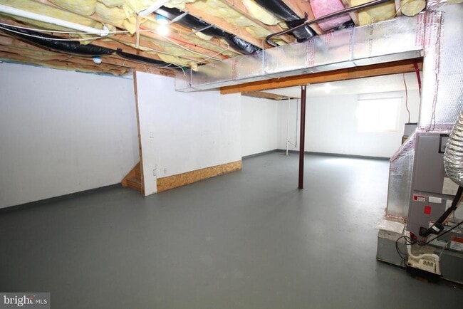 Building Photo - 132 Bay Hill Ln