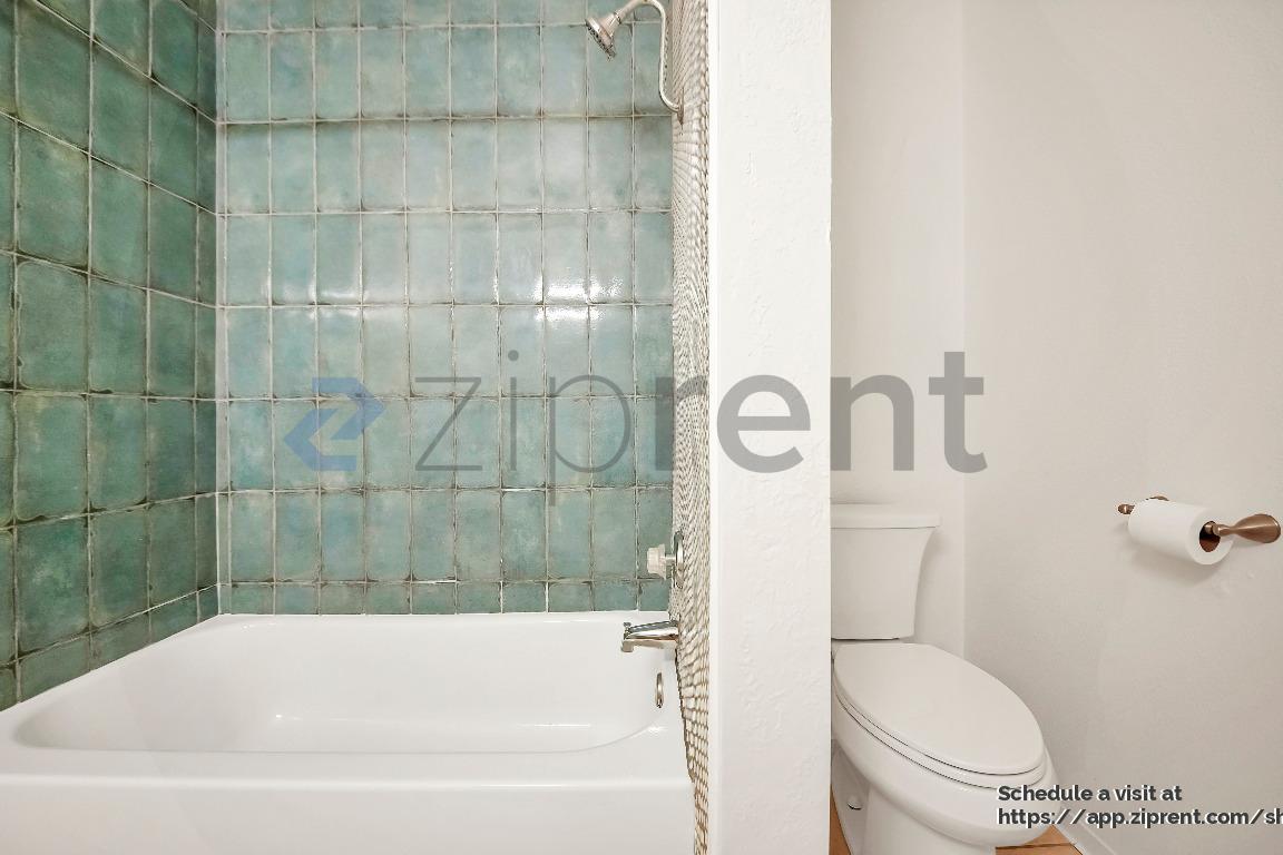 Building Photo - 47 Dearborn Pl