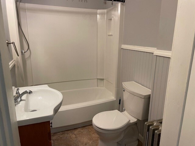 Building Photo - 44 Farrington St