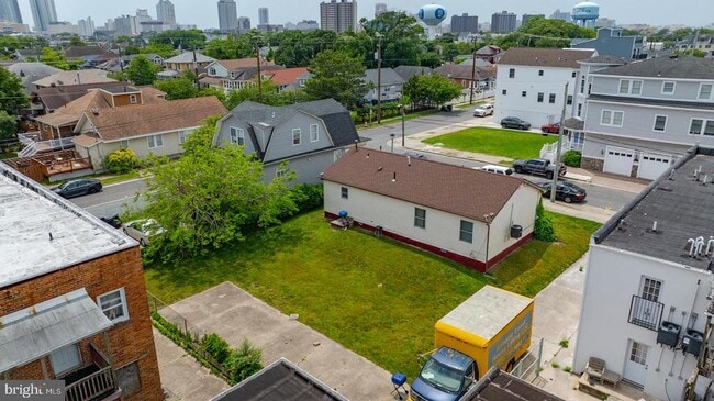 Building Photo - 545 N Connecticut Ave