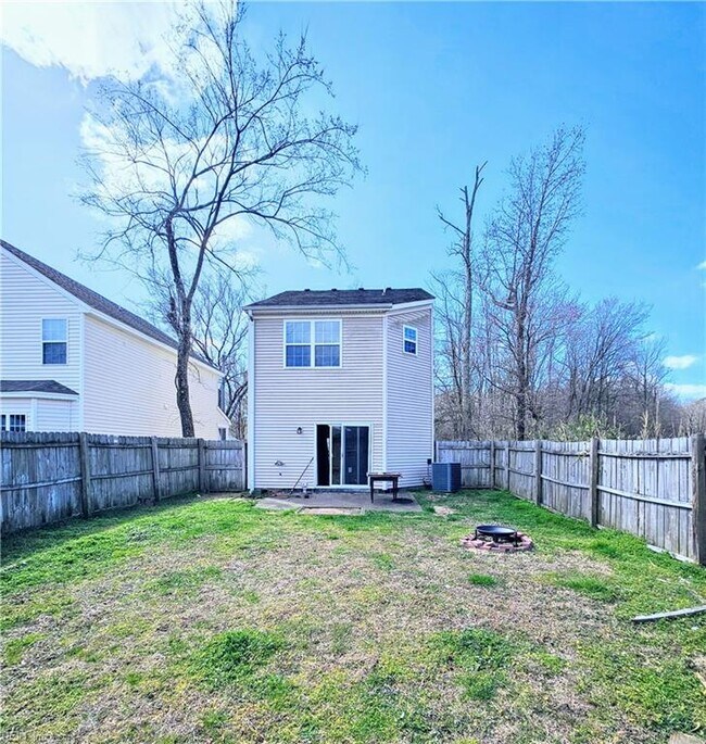 Building Photo - 1236 Richwood Ave