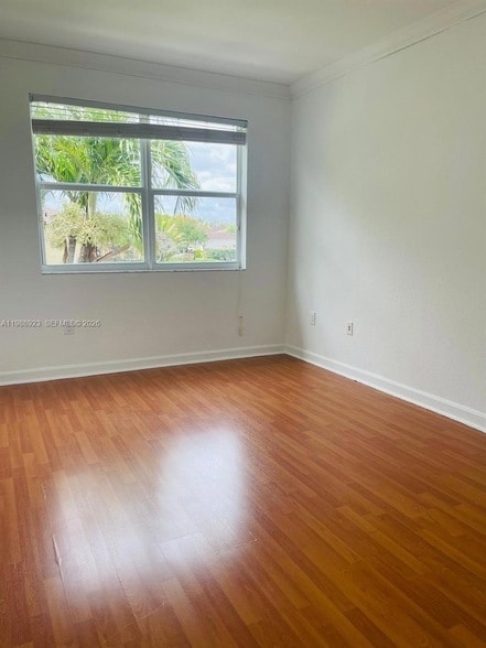 Building Photo - 8666 NW 109th Ct