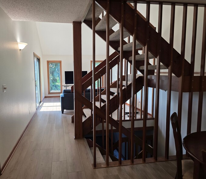 Building Photo - 1119 Kennedy St