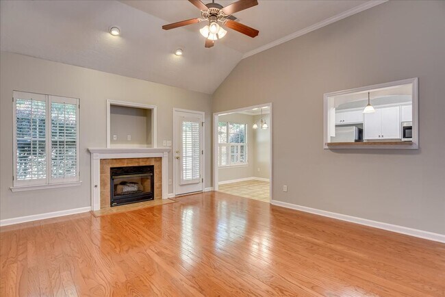 Building Photo - 1348 Wendell Ln