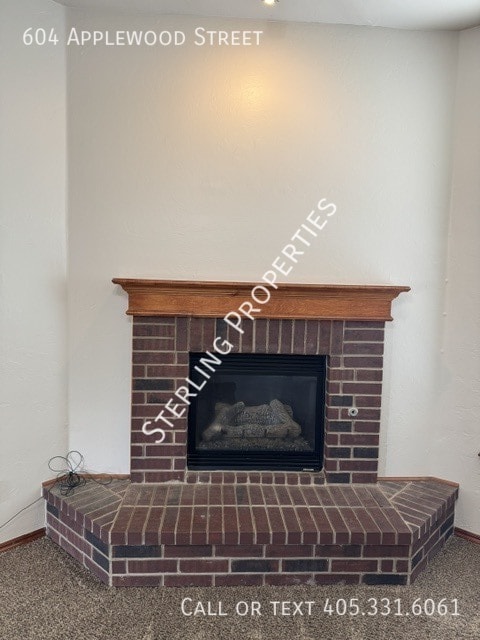 Building Photo - 604 Applewood St