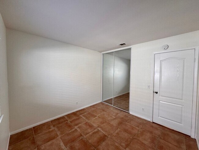 Building Photo - For a limited time only, enjoy 15 DAYS FREE RENT when you lease today! Charming 3 bedroom 2 Bathr...