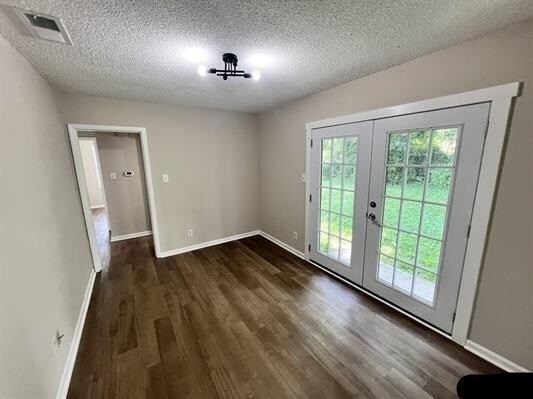 Building Photo - 2904 Alametos St SW