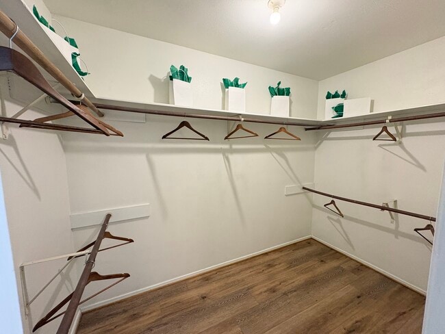 Building Photo - 4834 Bridgemont Ln