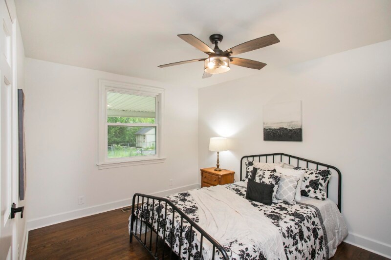 Building Photo - 2314 Deerwood Rd