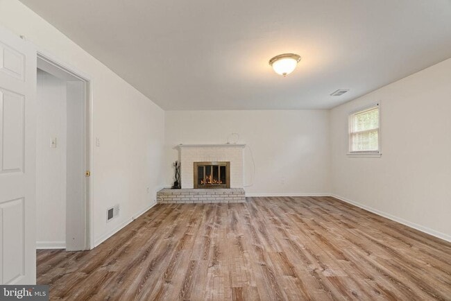 Building Photo - 8341 Carnegie Dr