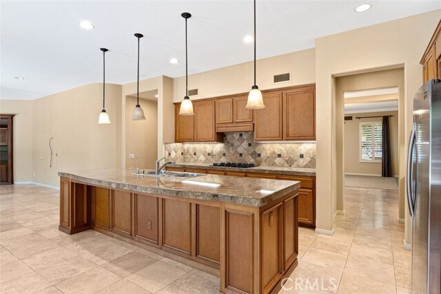 Building Photo - 9 Garnet