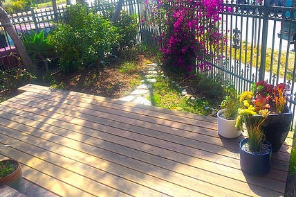 Front deck - 804 Venice Blvd