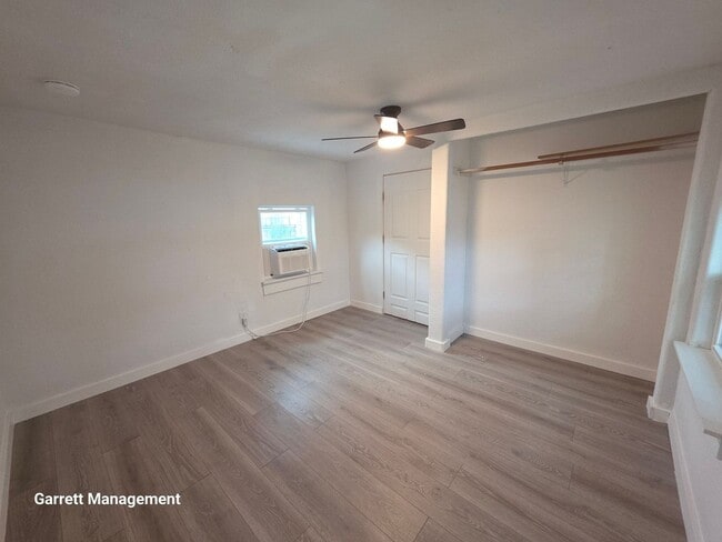 Building Photo - 126 Iroquois Dr