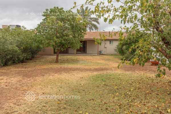 Building Photo - 13808 N 34th St