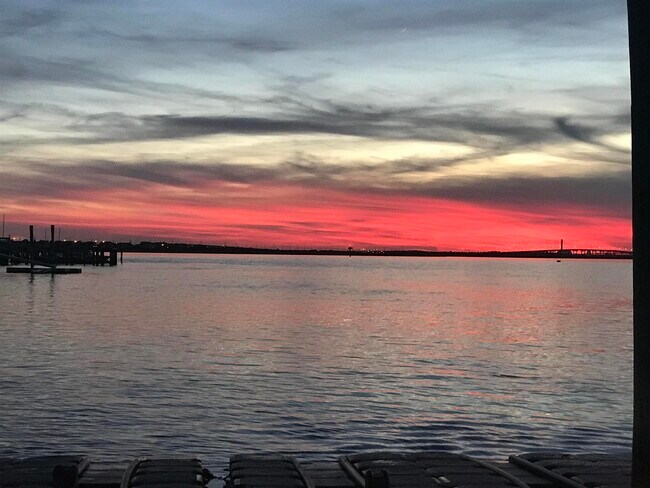 Building Photo - 21 S Monroe Ave