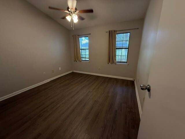 Building Photo - 6737 Blue Heron Blvd