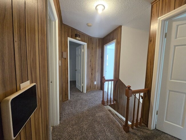 Building Photo - Is It Durham or Chapel Hill? Amazing Locat...