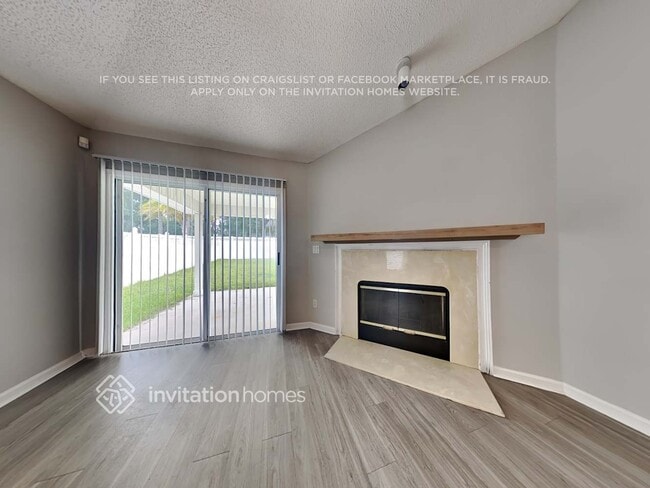 Building Photo - 1623 Canopy Oaks Dr