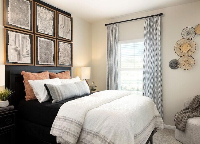 Building Photo - 126 Short Toed Swoop