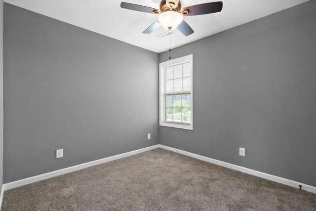 Building Photo - 352 Winter Terrace Ln