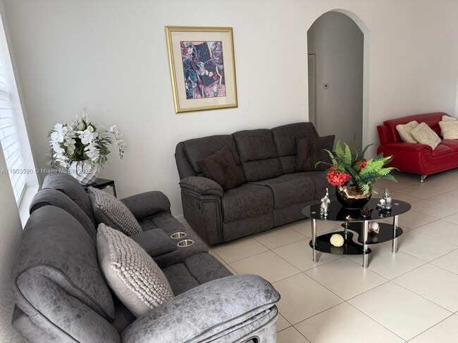 Building Photo - 22522 SW 109th Passage