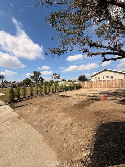 Building Photo - 267 Olive St