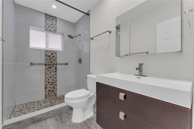 Building Photo - 5271 NW 5th St