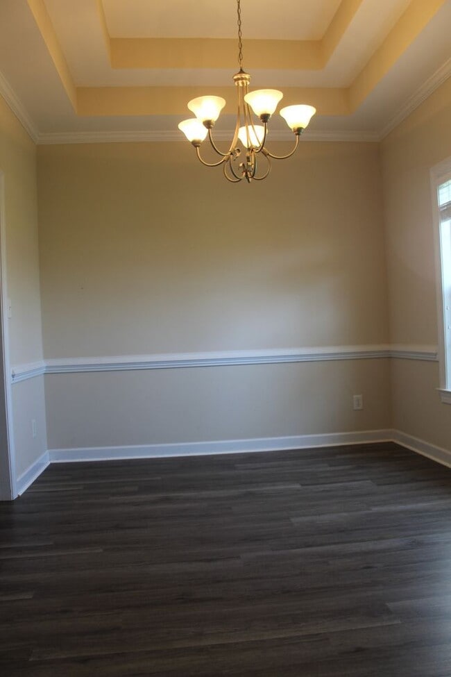Building Photo - Dogwood Estates