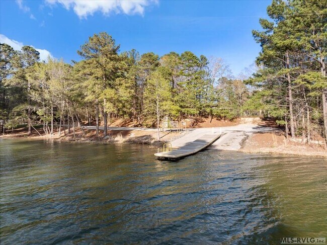 Building Photo - 164 Sandy Cove Dr