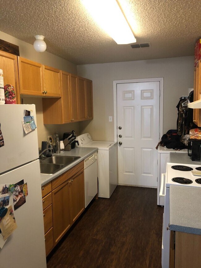 Building Photo - 3507 Ironton Ave