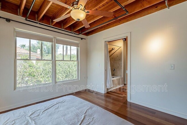 Building Photo - 304 W Roosevelt St