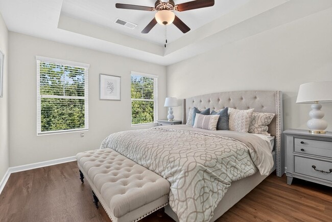 Building Photo - 3 Bedroom Townhome in Atlanta!