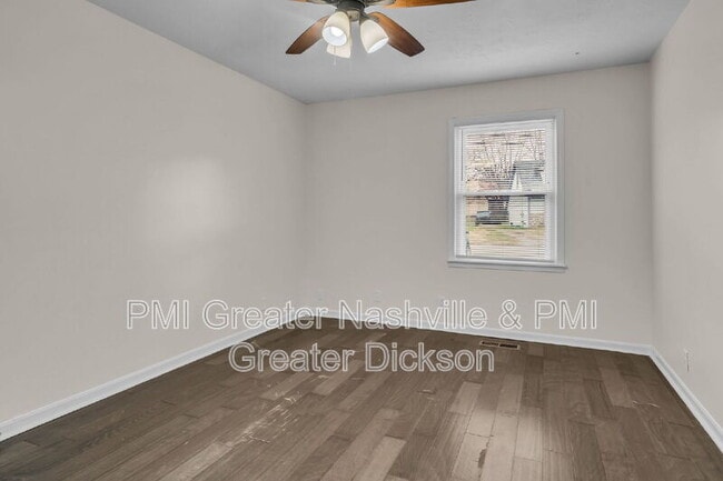 Building Photo - 3153 E Lake Dr