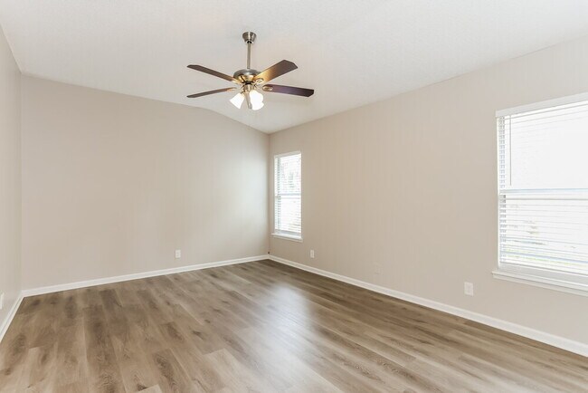 Building Photo - 4358 Jiggermast Ave