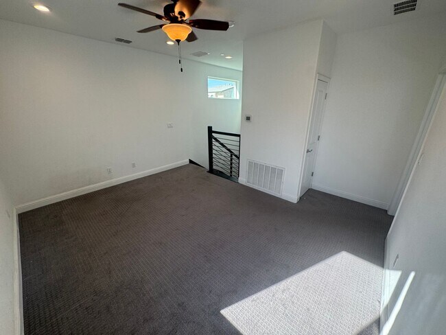Building Photo - 3212 Cowell Blvd