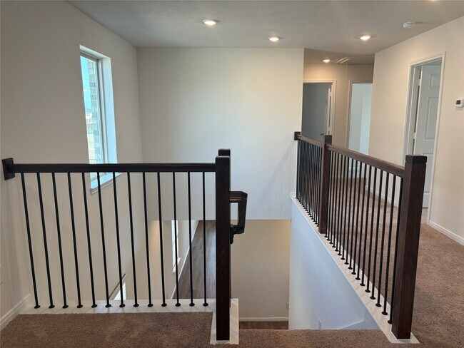 Building Photo - 4821 Vida Vis Dr