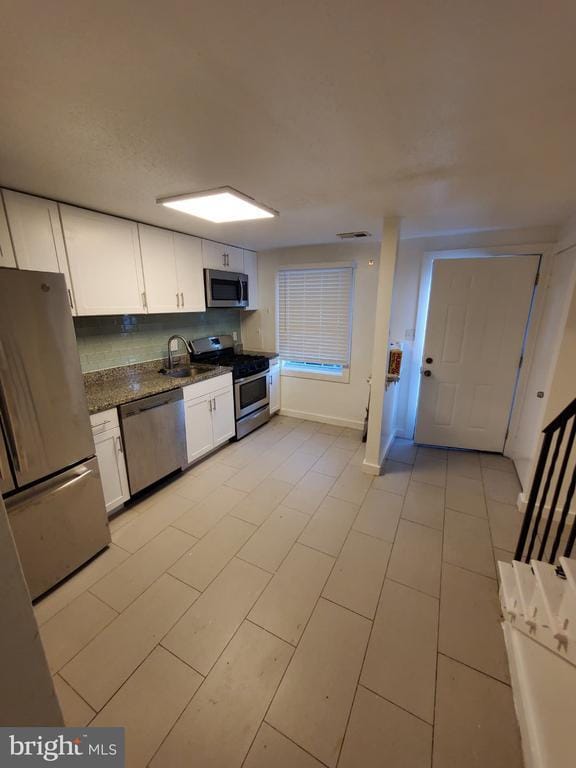 Building Photo - 1909 Dutch Village Dr