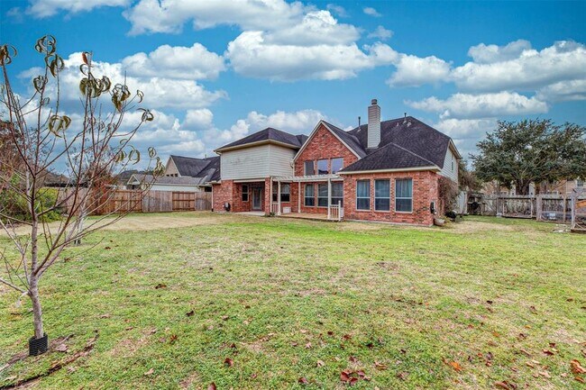 Building Photo - 28506 Woodlark Dr