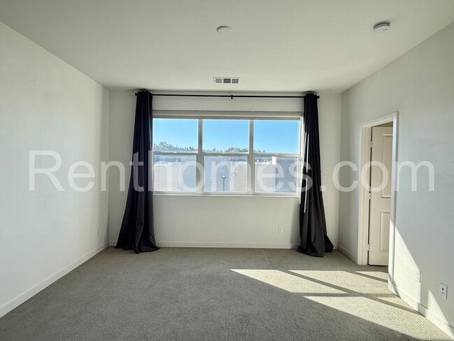 Building Photo - 10441 Harlow Cir